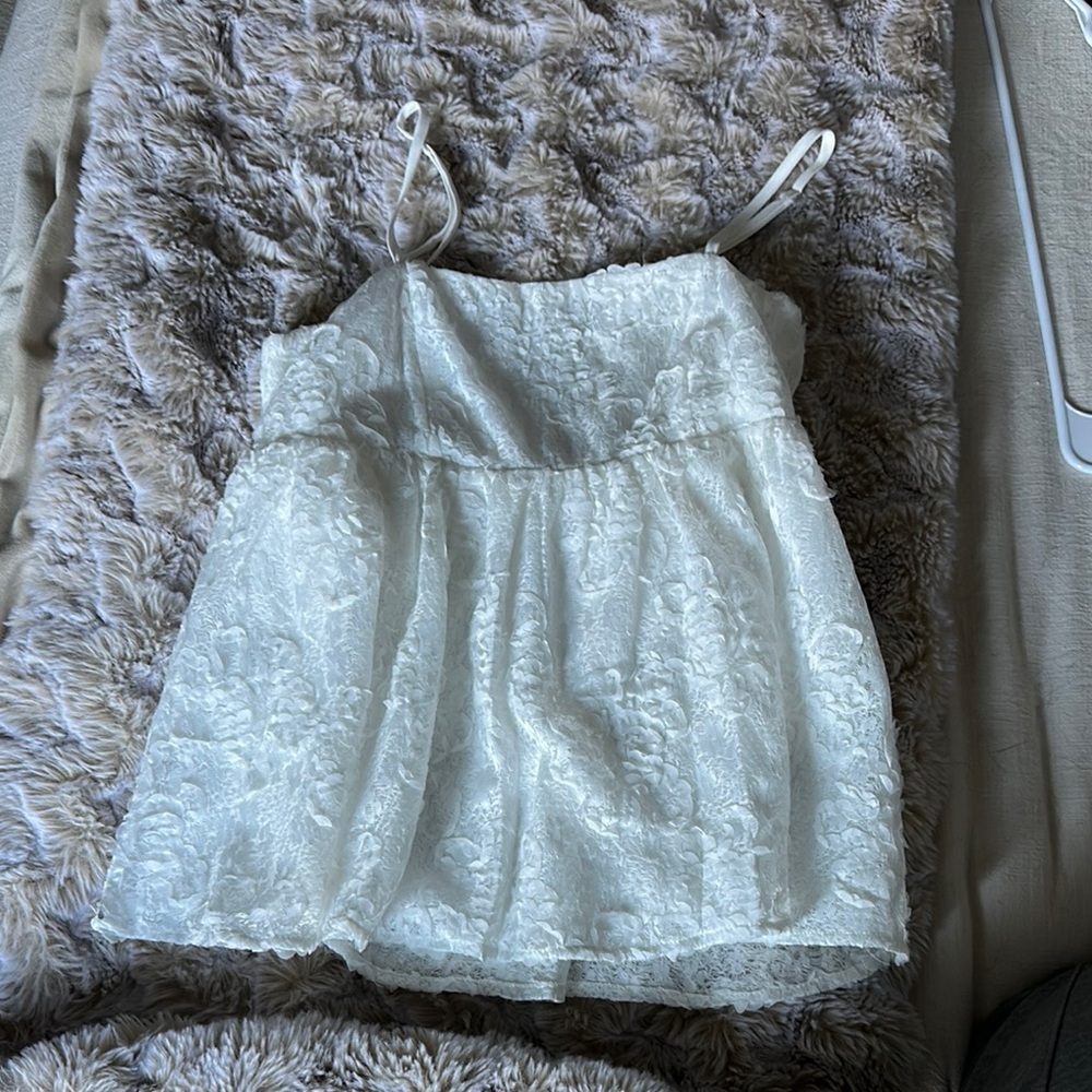 White Lace Strapless Top